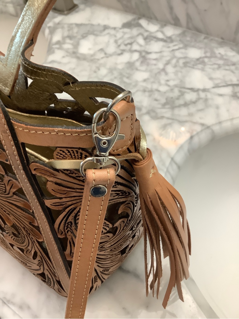 Tan Floral Tooled Leather Crossbody Bag with Tassel Accents - Picture 4 of 11